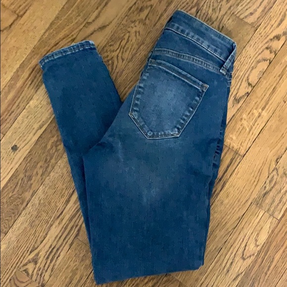 True Skinny Gap Jeans - Picture 6 of 7